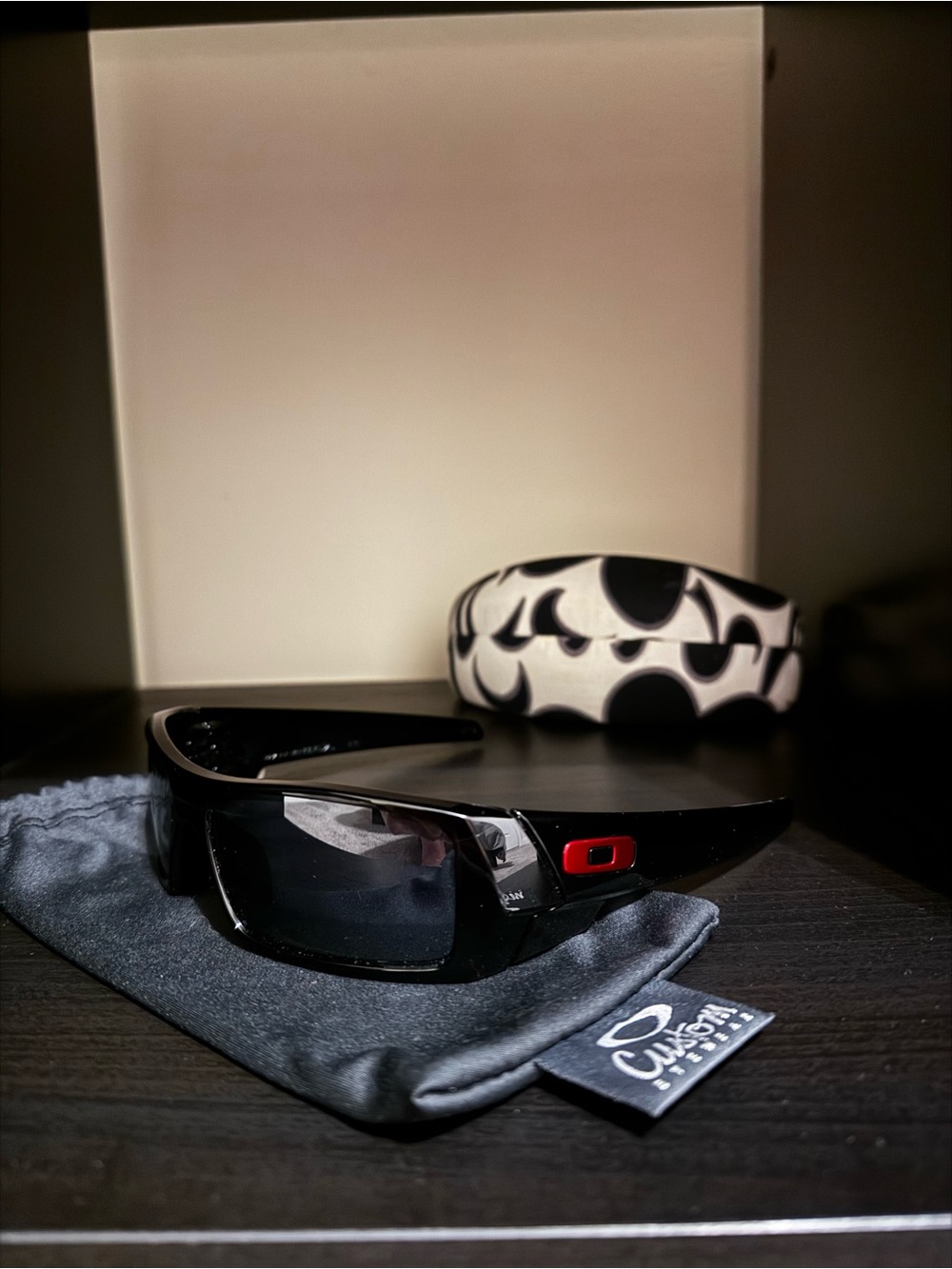Oakley Gascan Black Sunglasses w/ Black Iridium Lenses + Vera Bradley Case